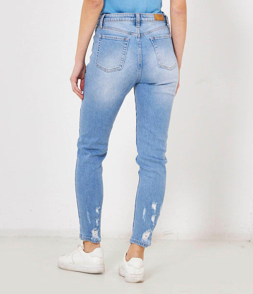 JEANS CON STRAPPI TOPPE E SCHIZZI DI VERNICE SKINNY FIT ELASTICIZZATO